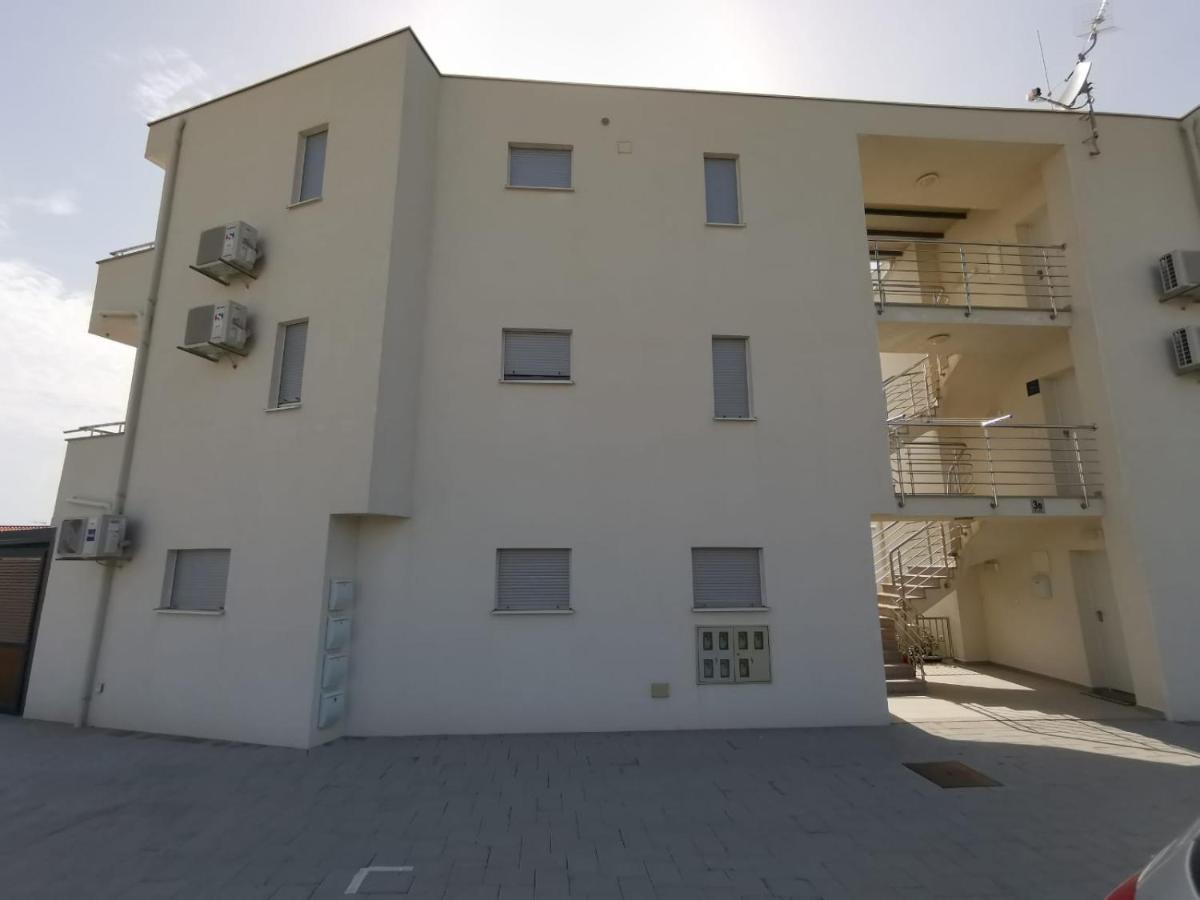 Ristovic Apartment Primosten Ngoại thất bức ảnh