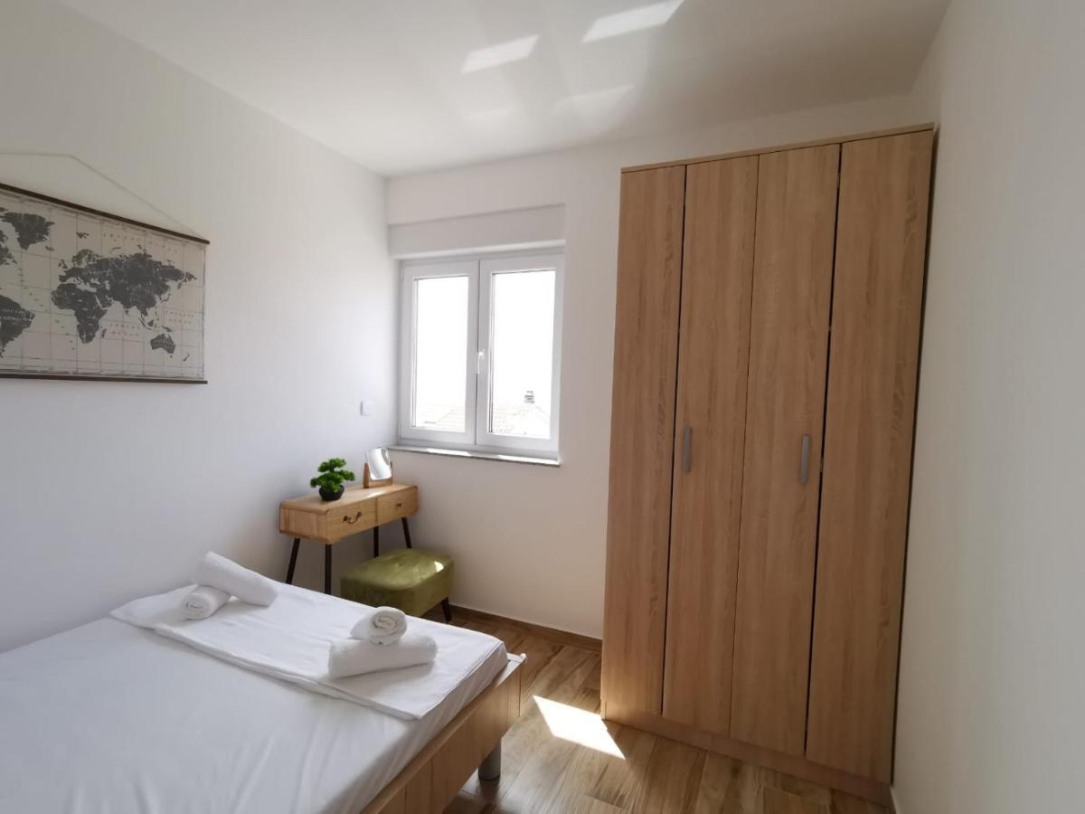 Ristovic Apartment Primosten Ngoại thất bức ảnh