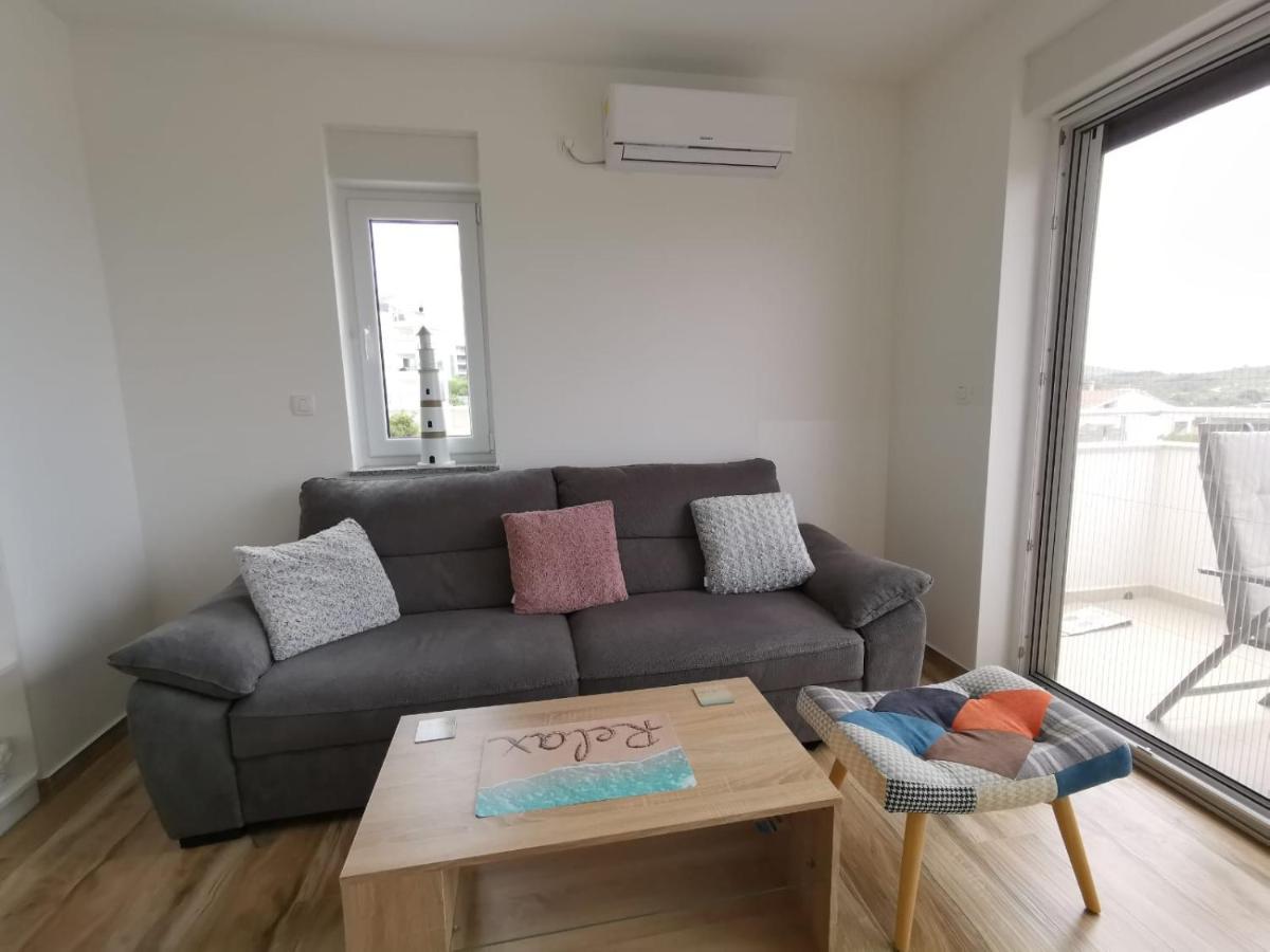 Ristovic Apartment Primosten Ngoại thất bức ảnh