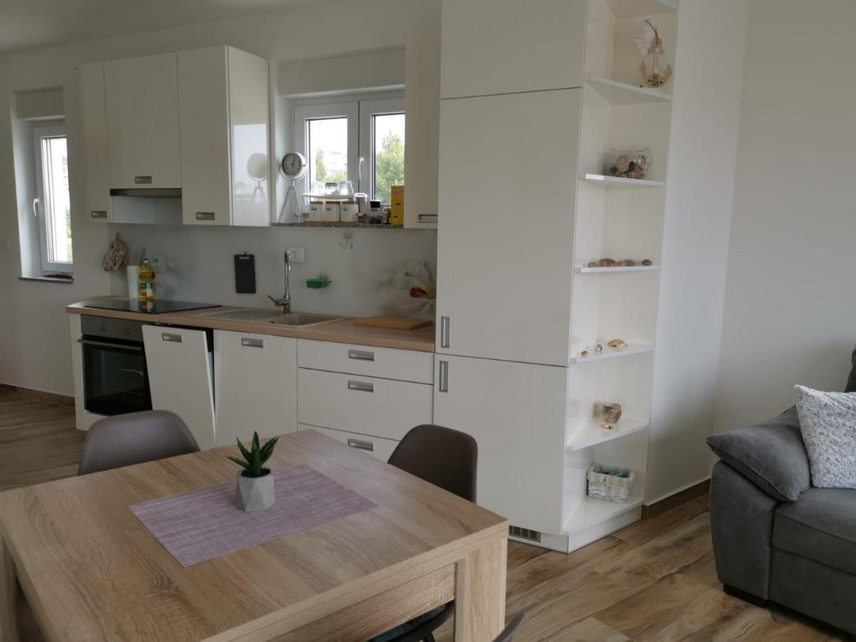 Ristovic Apartment Primosten Ngoại thất bức ảnh