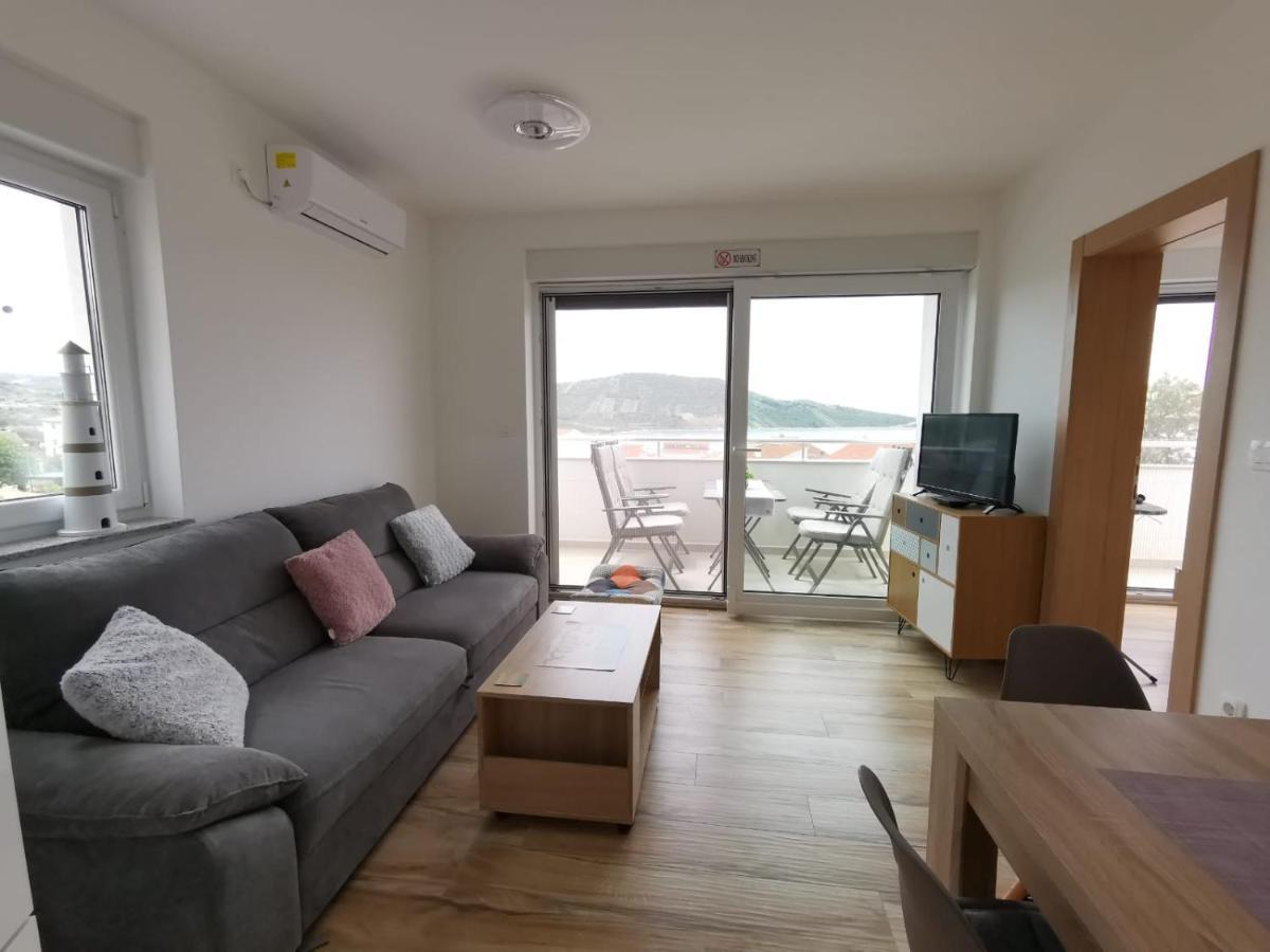 Ristovic Apartment Primosten Ngoại thất bức ảnh